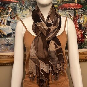 GIRAFFE PRINT OBLONG SCARF